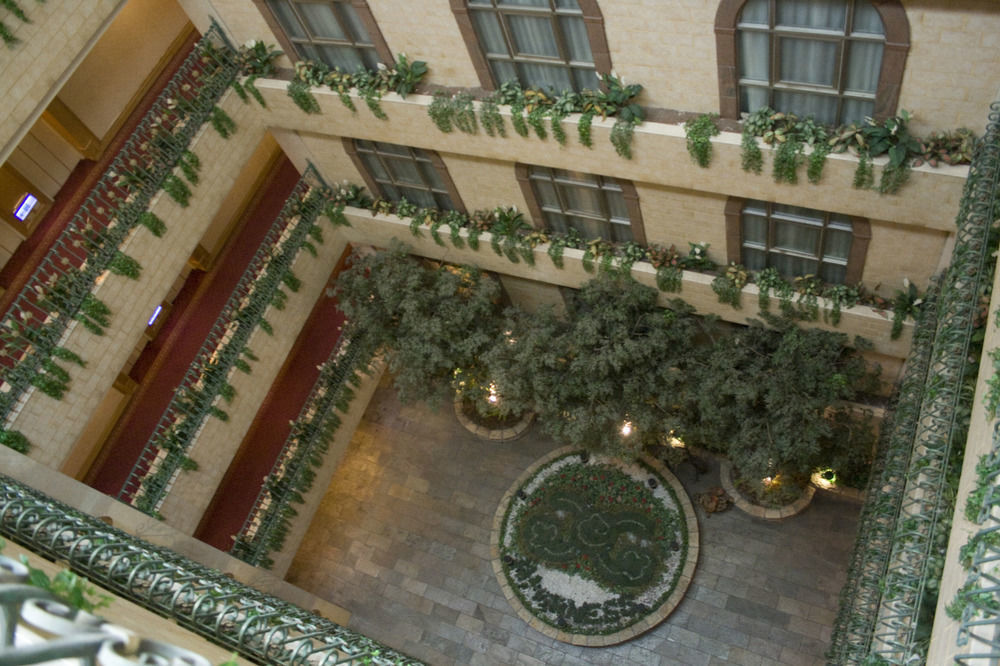 Highness Hotel Kujsan Kültér fotó
