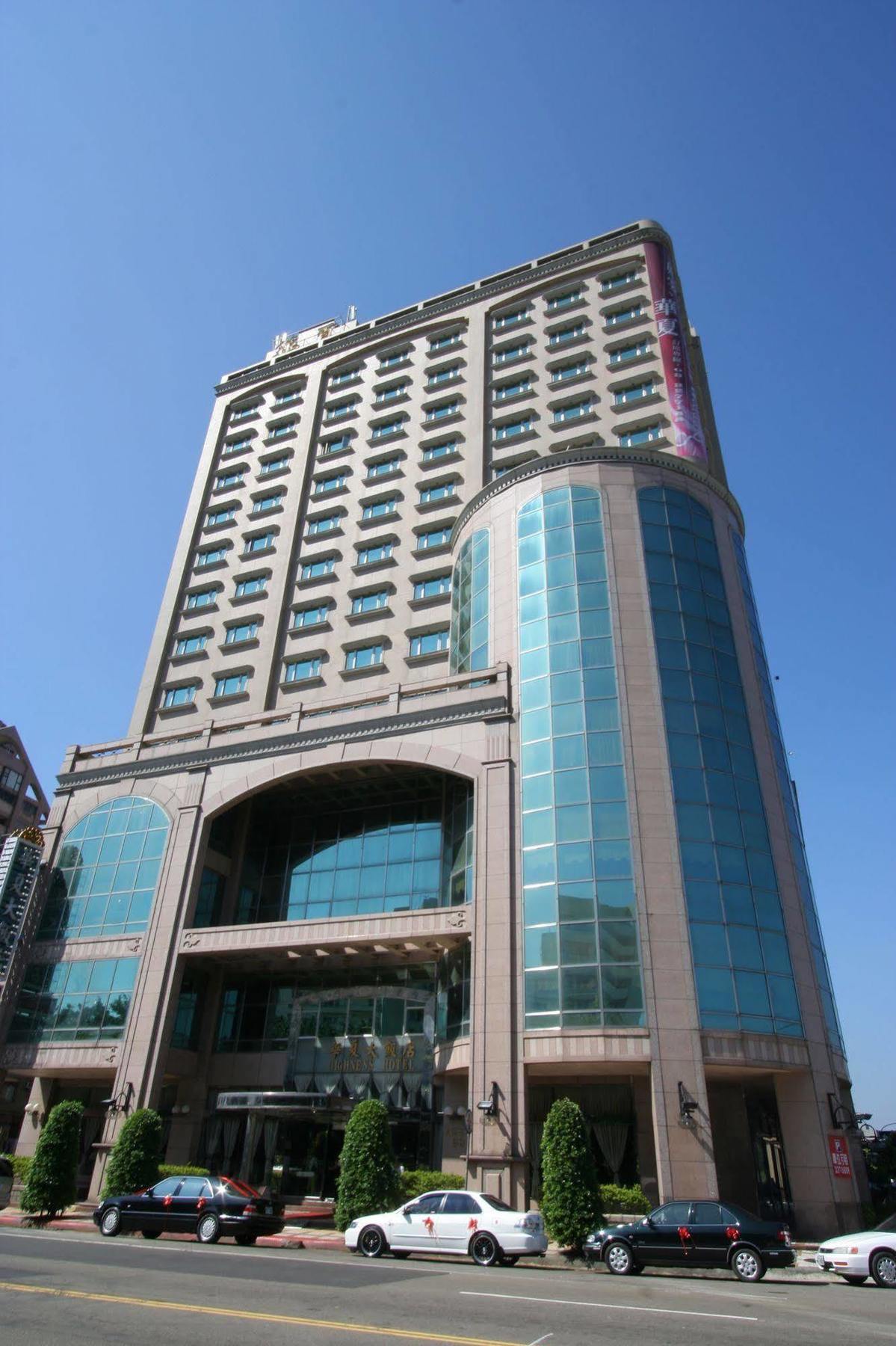 Highness Hotel Kujsan Kültér fotó